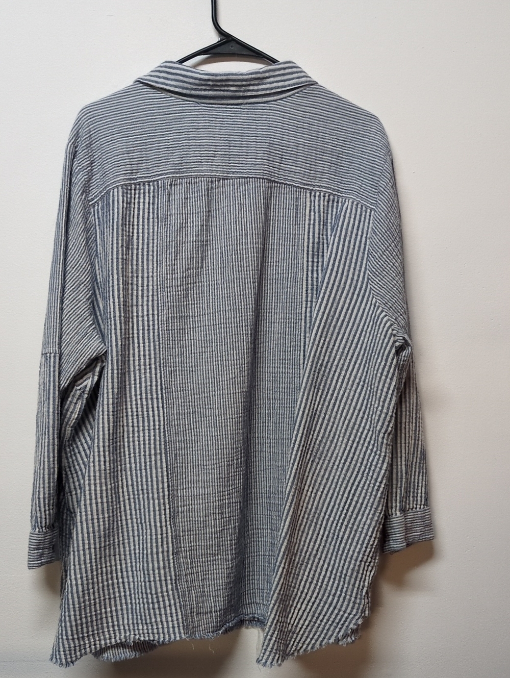 Coldwater Creek Blue White Stripe Button Up Shirt, Size 2X - Picture 7 of 8